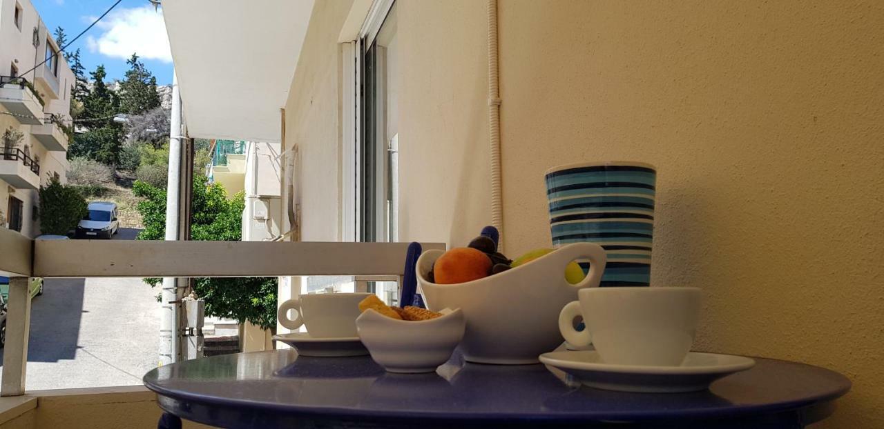 Spacious Apartment In The Historical Center Of Atena Exterior foto